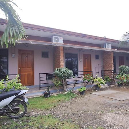 Casa Oeste Moalboal Eksteriør bilde